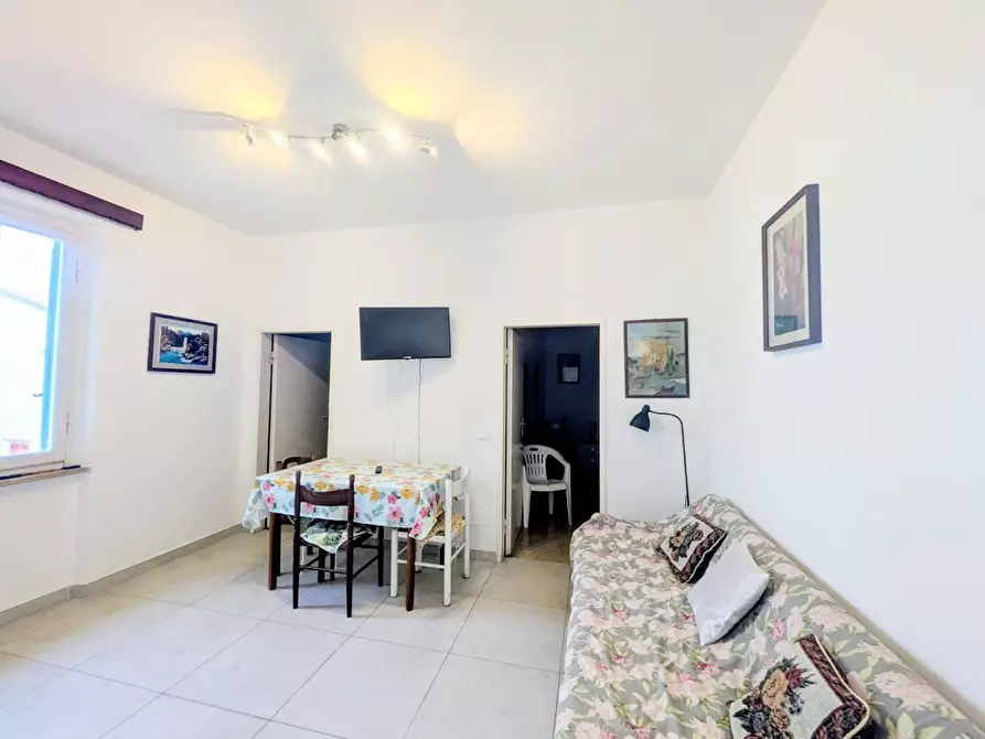 Immagine 5 di Appartamento in vendita  a Rosignano Marittimo