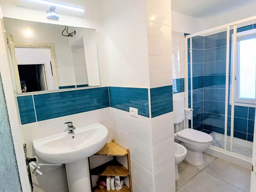 Immagine 13 di Appartamento in vendita  a Rosignano Marittimo