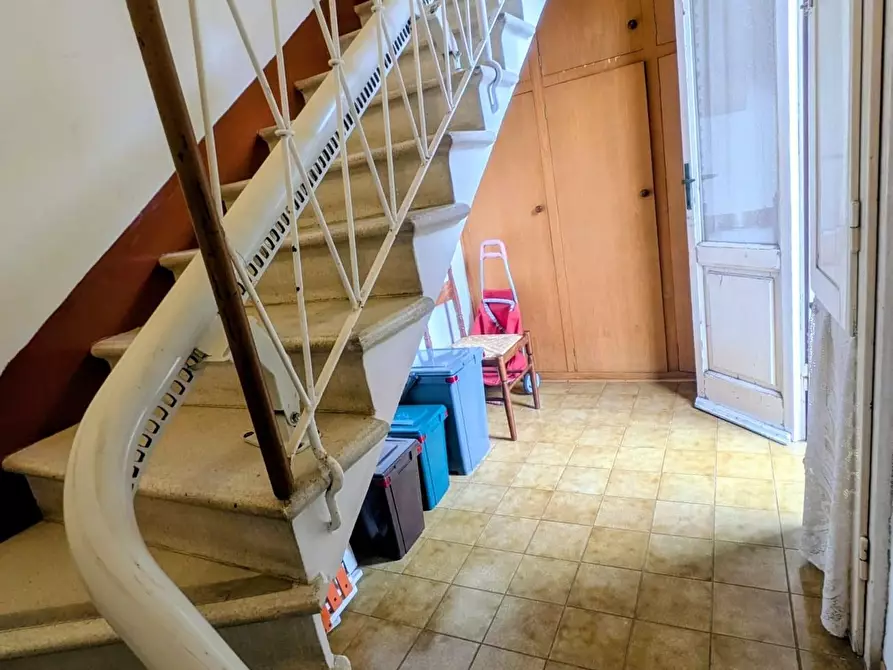 Immagine 6 di Appartamento in vendita  a Rosignano Marittimo