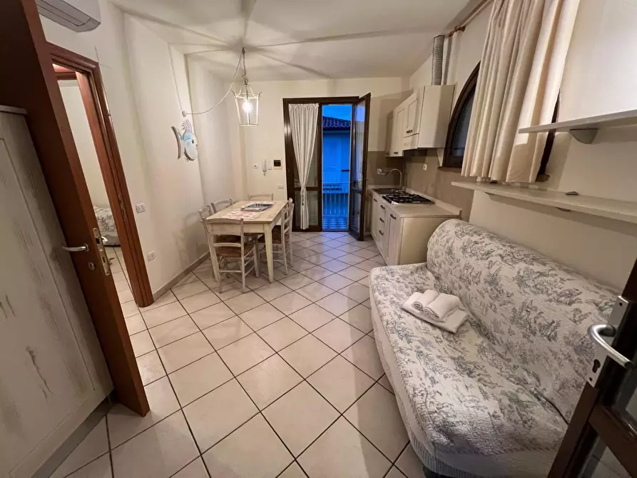 Immagine 3 di Appartamento in vendita  a Rosignano Marittimo