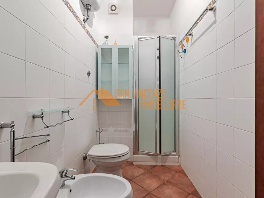 Immagine 24 di Appartamento in vendita  a San Vincenzo