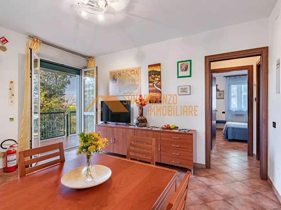 Immagine 13 di Appartamento in vendita  a San Vincenzo