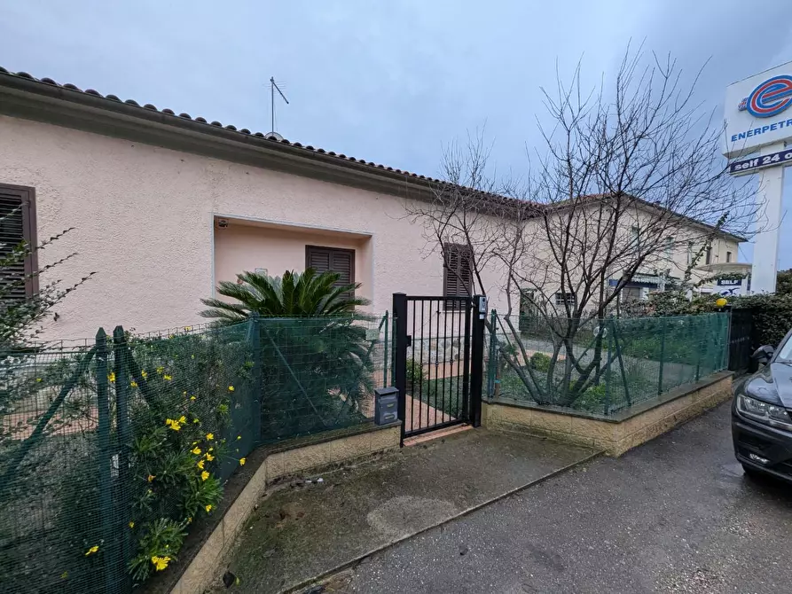 Immagine 19 di Casa indipendente in vendita  a Orbetello