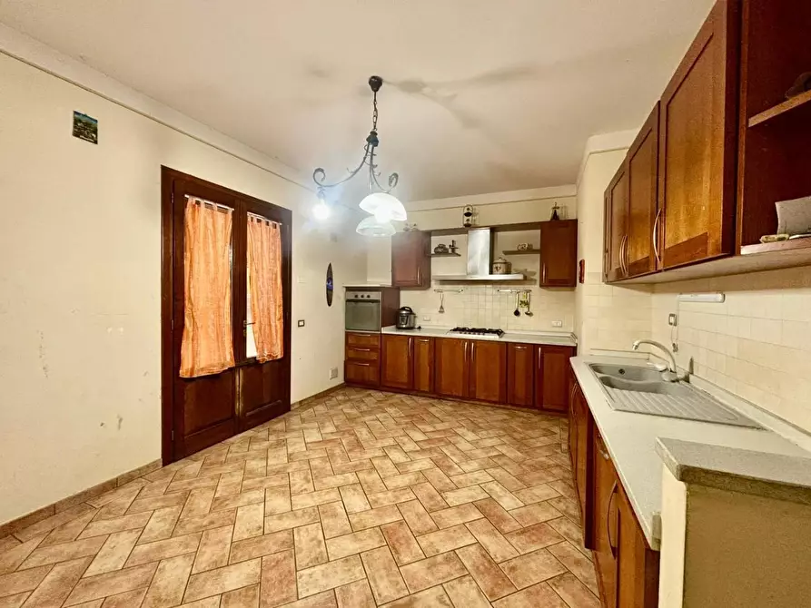 Immagine 39 di Casa bifamiliare in vendita  a Terricciola