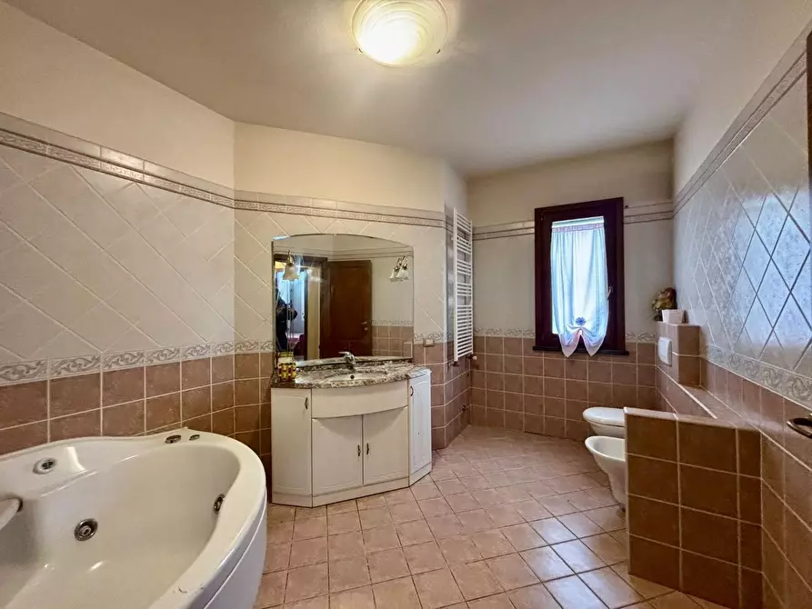 Immagine 43 di Casa bifamiliare in vendita  a Terricciola