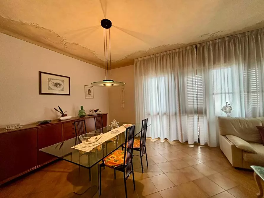 Immagine 21 di Casa bifamiliare in vendita  a Terricciola