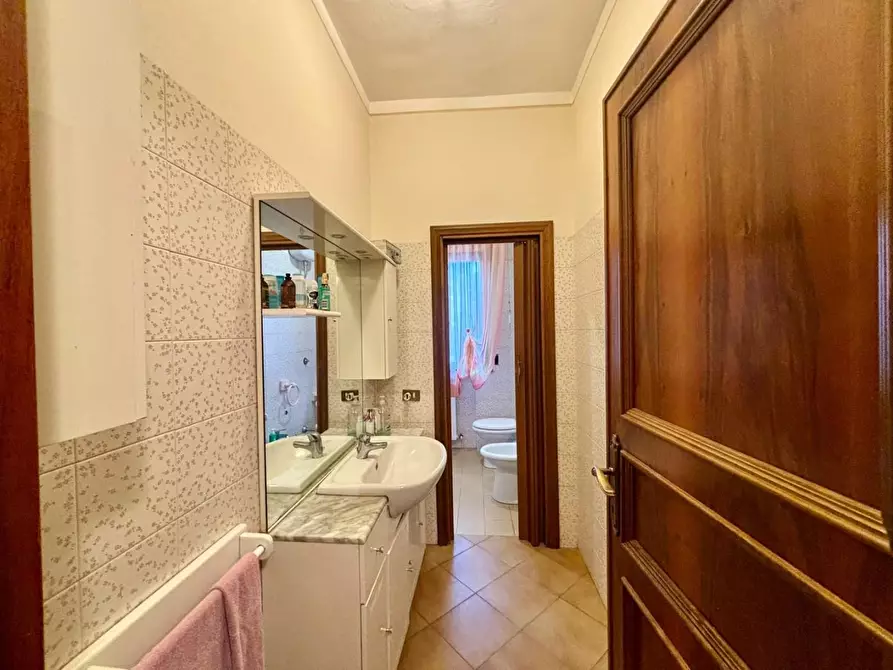 Immagine 35 di Casa bifamiliare in vendita  a Terricciola