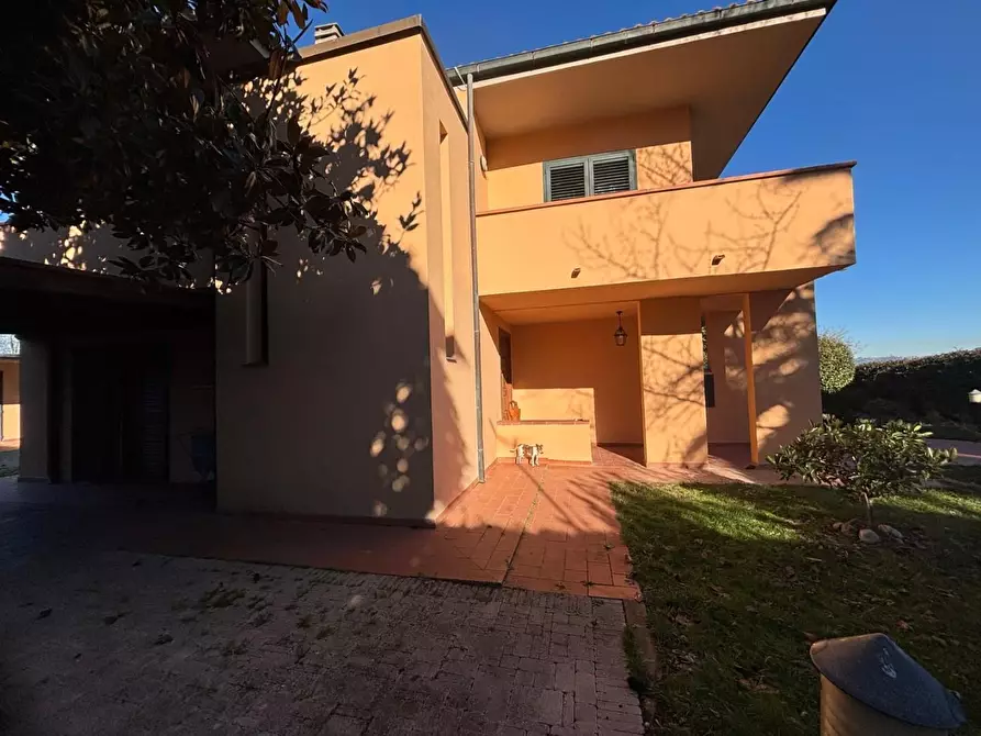 Immagine 7 di Casa bifamiliare in vendita  a Terricciola