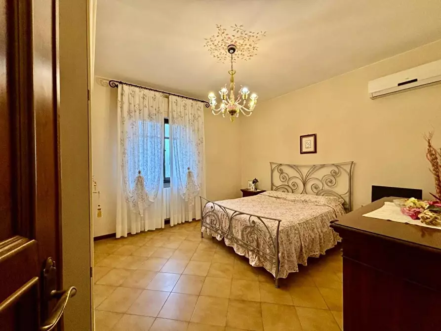 Immagine 29 di Casa bifamiliare in vendita  a Terricciola