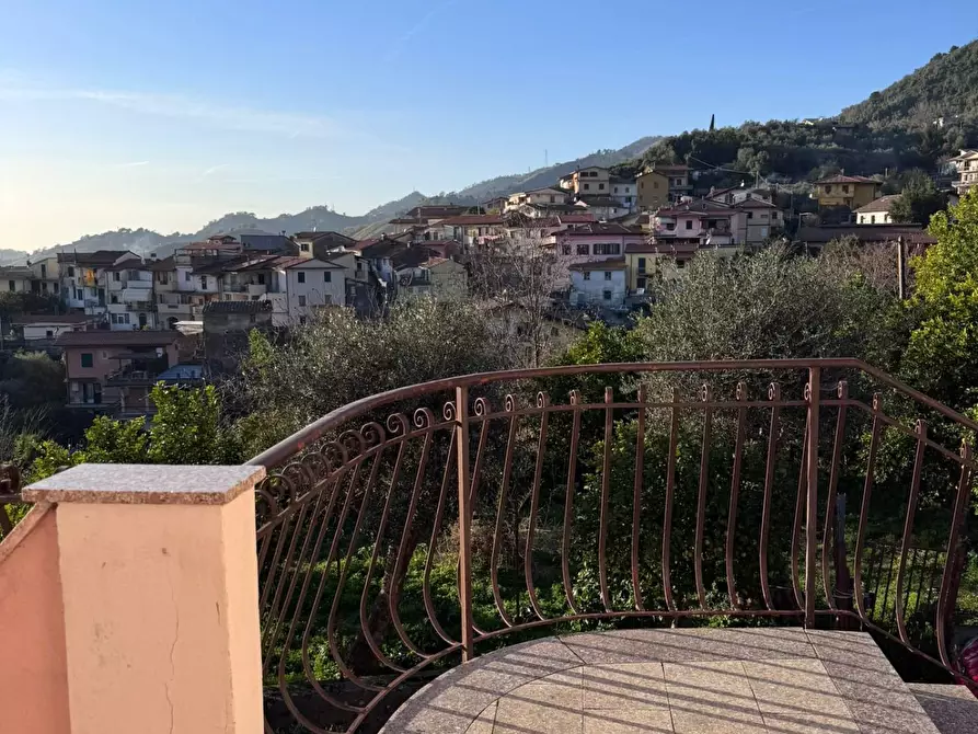 Immagine 30 di Appartamento in vendita  a Massa