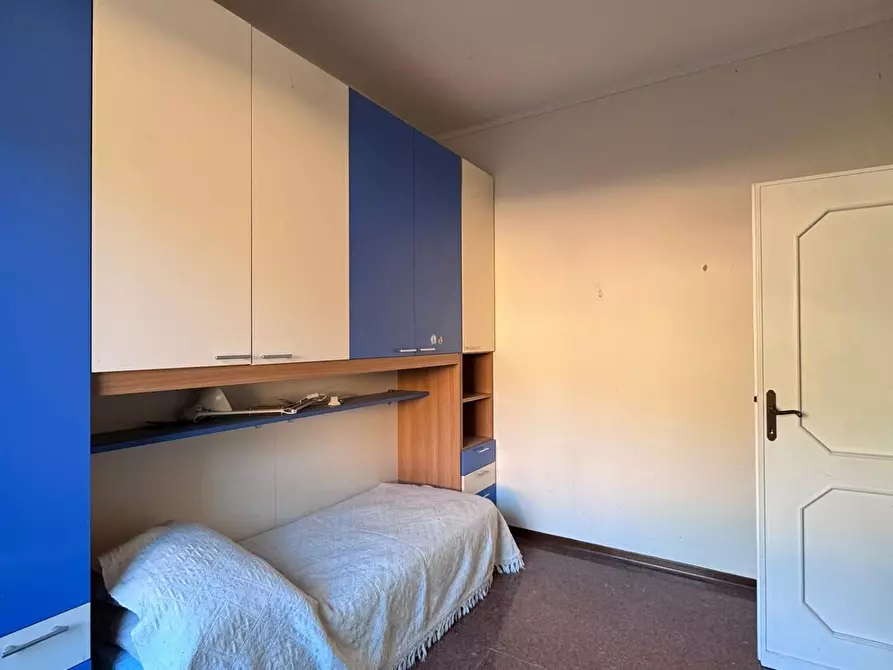 Immagine 17 di Appartamento in vendita  a Massa