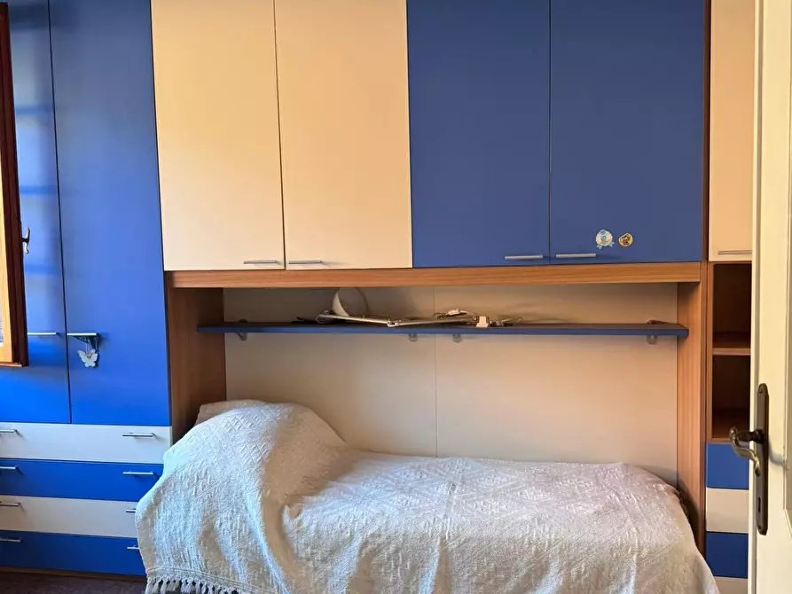 Immagine 19 di Appartamento in vendita  a Massa