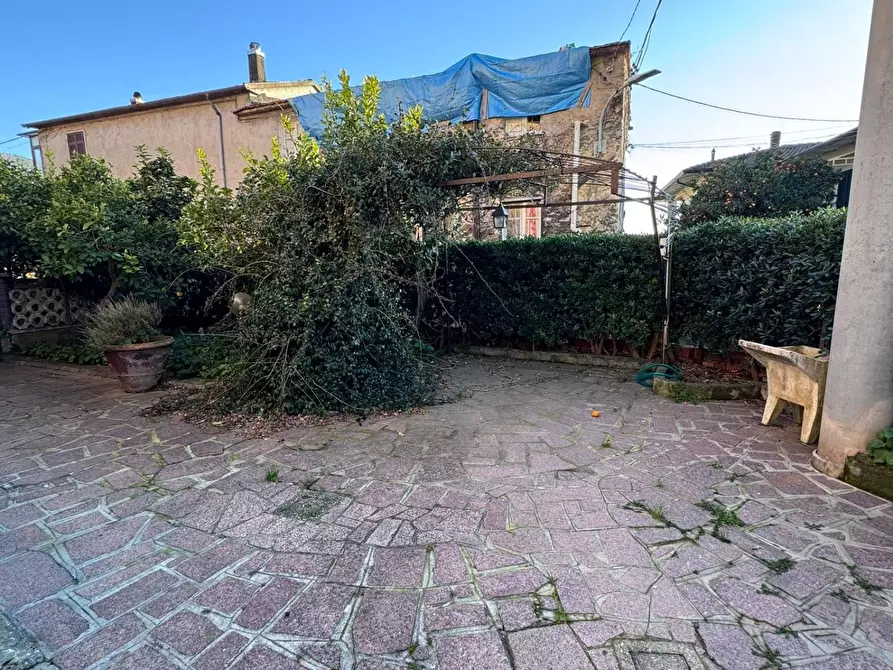 Immagine 32 di Appartamento in vendita  a Massa