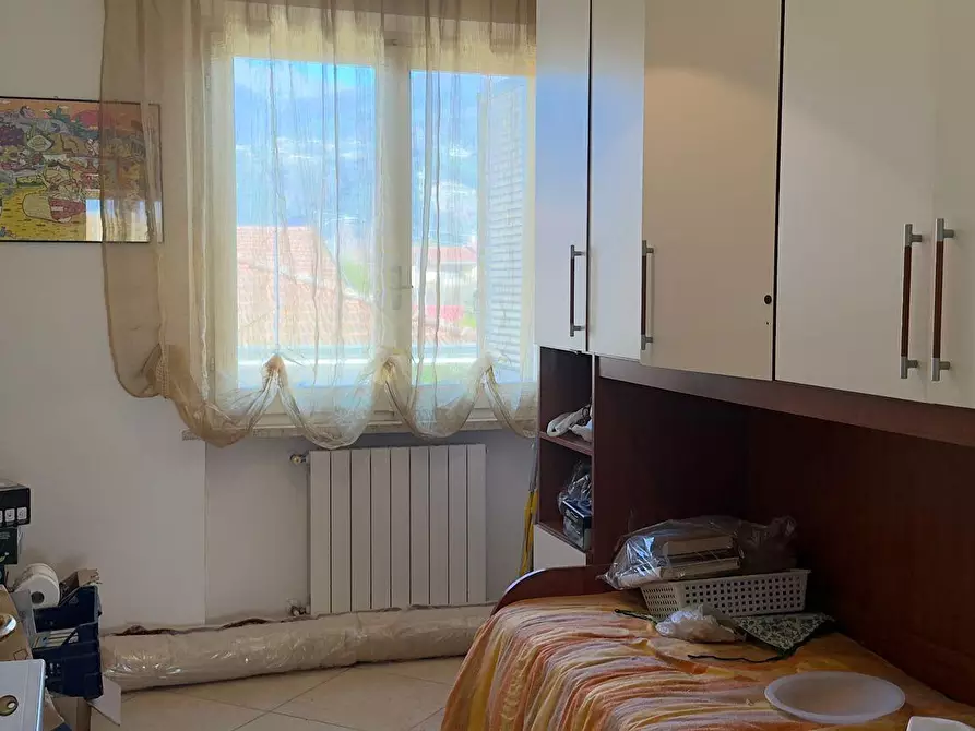 Immagine 14 di Appartamento in vendita  a Montignoso