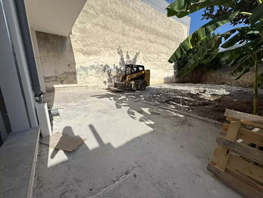 Immagine 8 di Appartamento in vendita  a Lecce