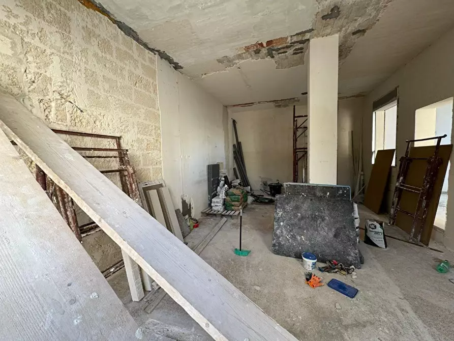 Immagine 14 di Appartamento in vendita  a Lecce