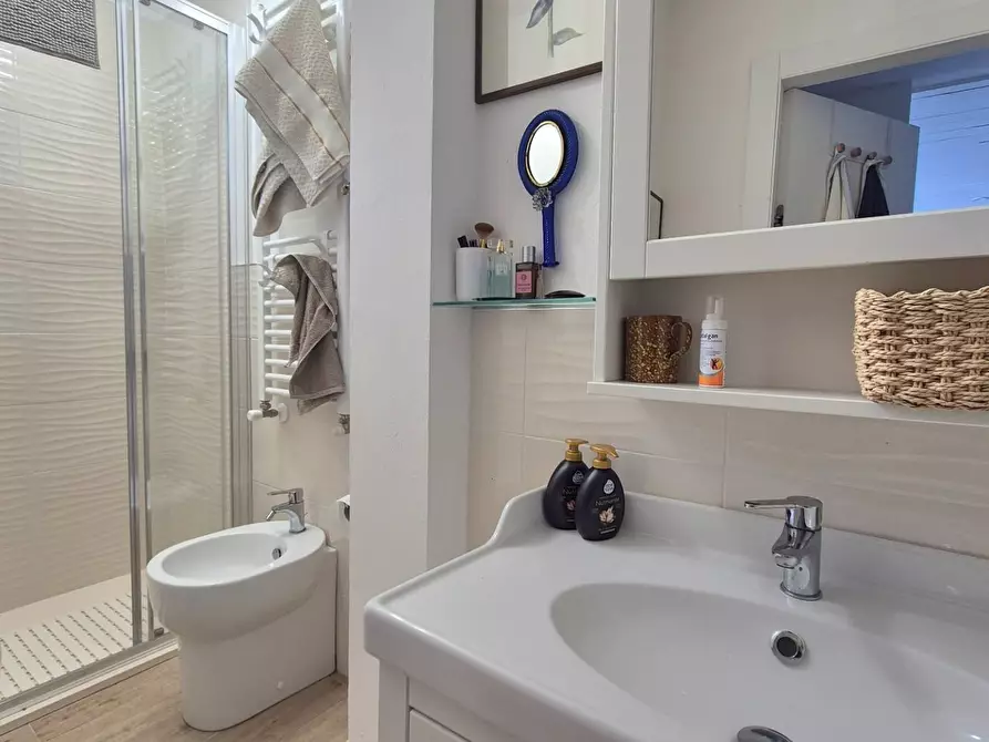 Immagine 7 di Appartamento in vendita  a Follonica