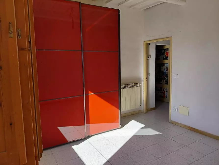 Immagine 4 di Appartamento in vendita  a Colle Di Val D'elsa