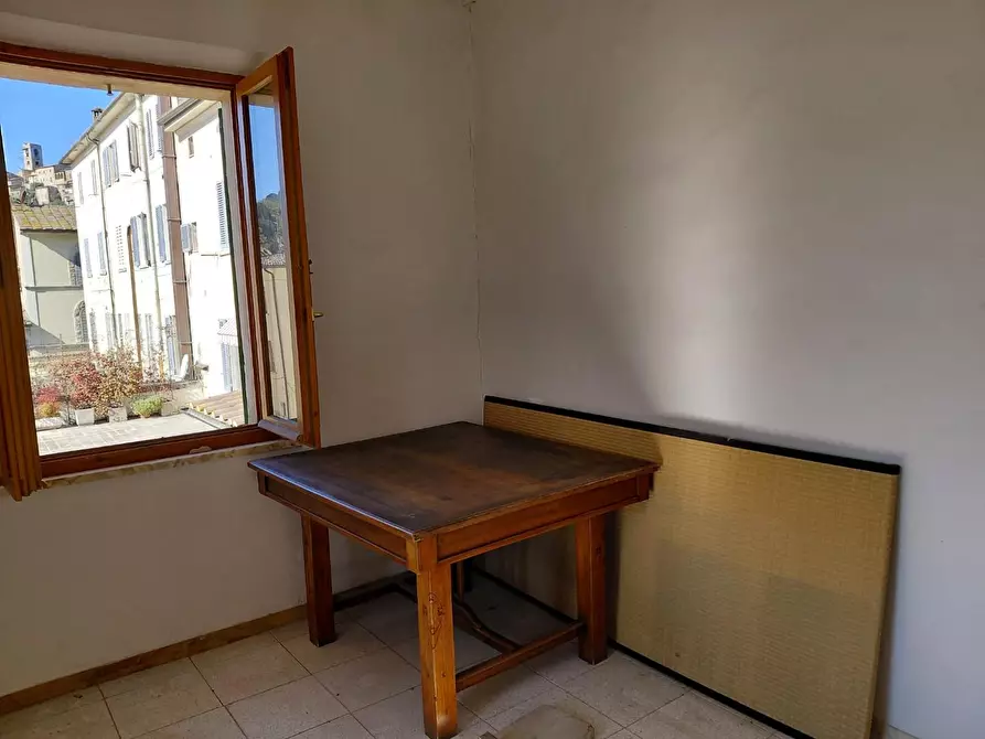 Immagine 15 di Appartamento in vendita  a Colle Di Val D'elsa