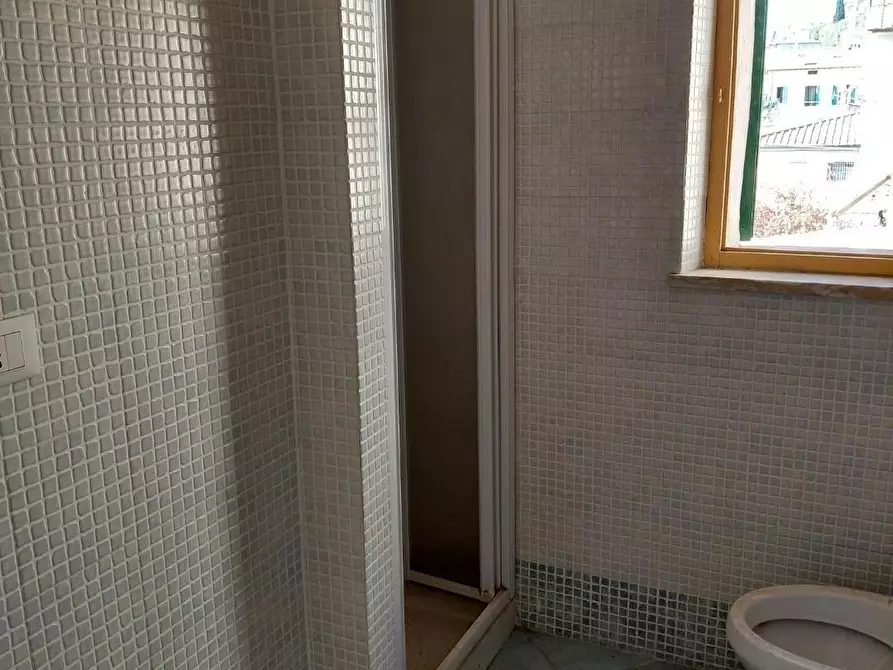 Immagine 13 di Appartamento in vendita  a Colle Di Val D'elsa