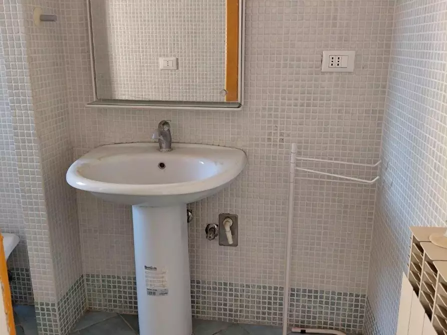 Immagine 11 di Appartamento in vendita  a Colle Di Val D'elsa