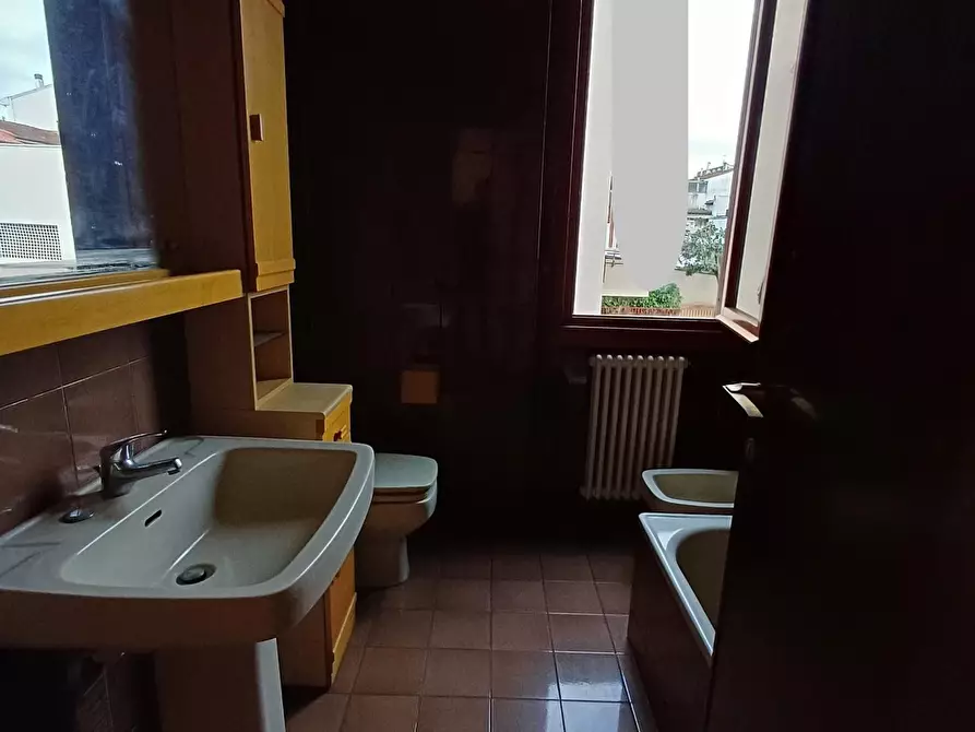 Immagine 14 di Appartamento in vendita  a Empoli