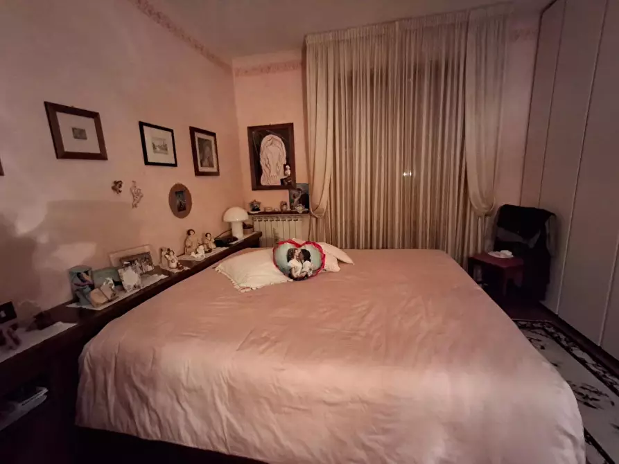 Immagine 9 di Appartamento in vendita  a Capraia E Limite