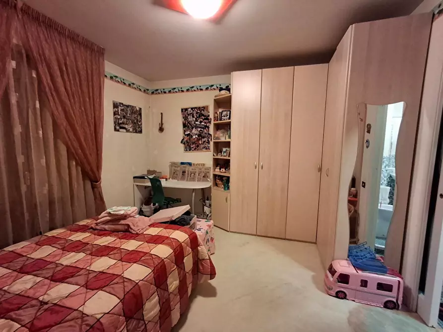 Immagine 12 di Appartamento in vendita  a Capraia E Limite