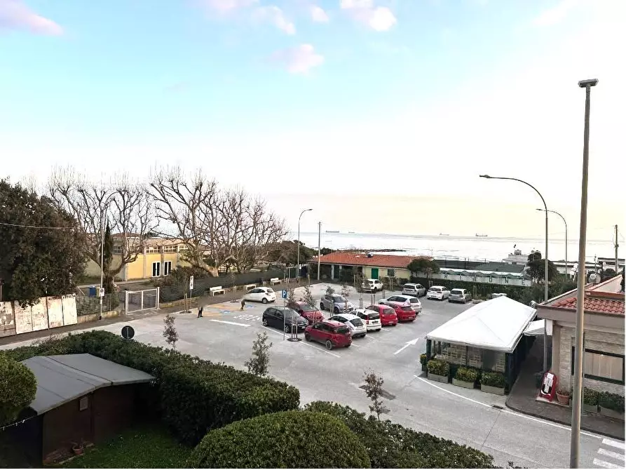 Immagine 33 di Appartamento in vendita  a Sarzana