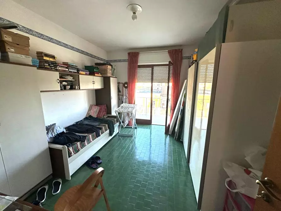 Immagine 17 di Appartamento in vendita  a Sarzana