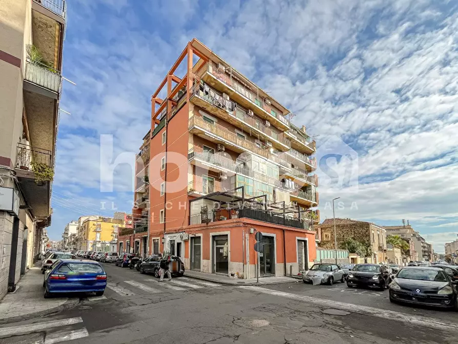 Immagine 25 di Appartamento in vendita  a Catania