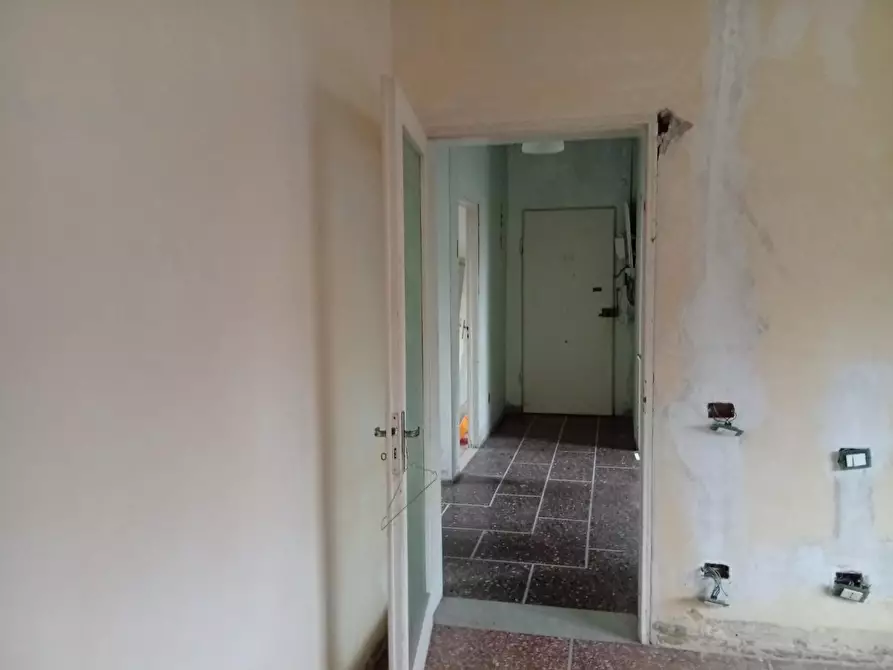 Immagine 4 di Appartamento in vendita  a Pisa