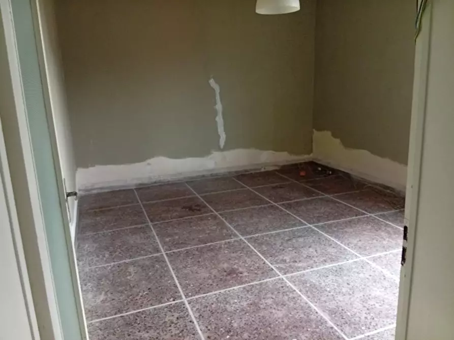 Immagine 6 di Appartamento in vendita  a Pisa