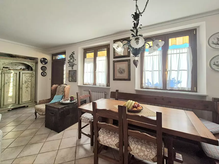 Immagine 11 di Appartamento in vendita  a Capannori