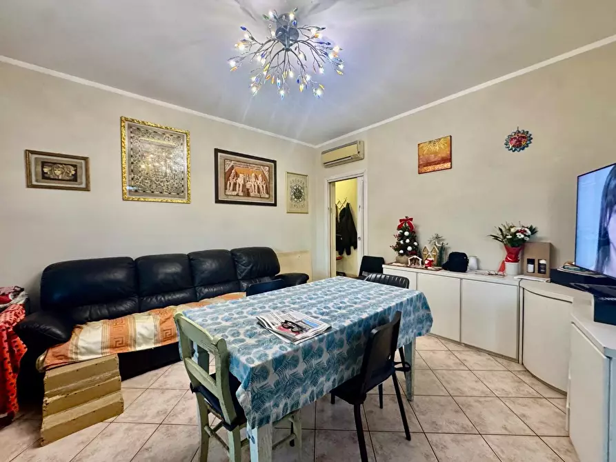 Immagine 12 di Casa bifamiliare in vendita  a Massa