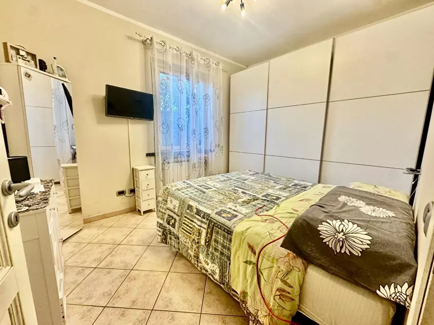 Immagine 22 di Casa bifamiliare in vendita  a Massa