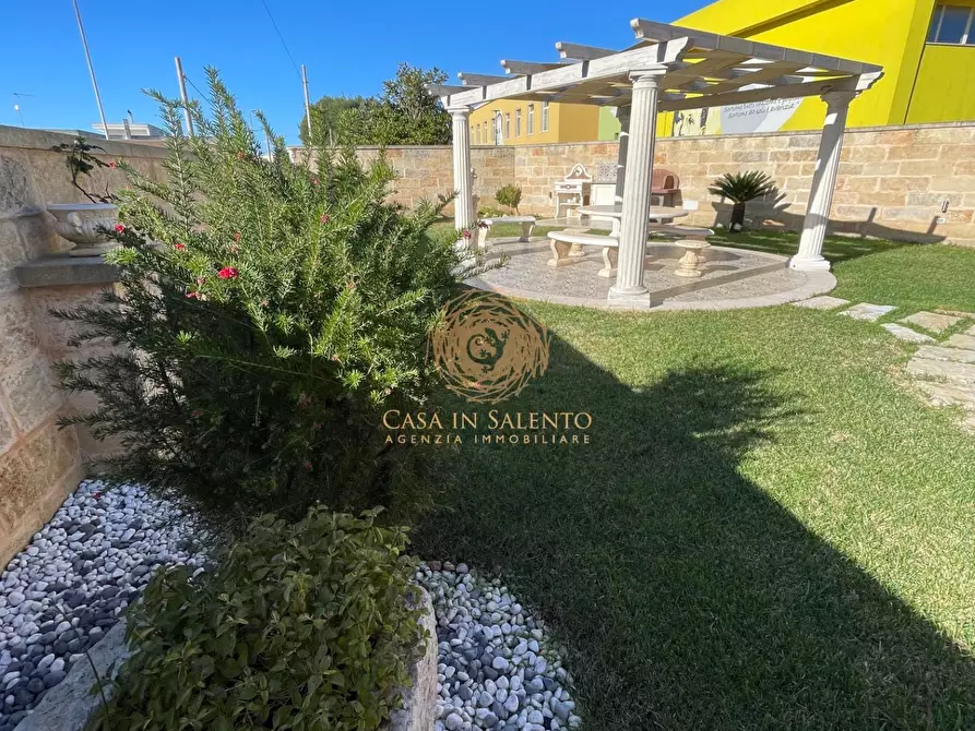 Immagine 32 di Villa in vendita  a Tiggiano