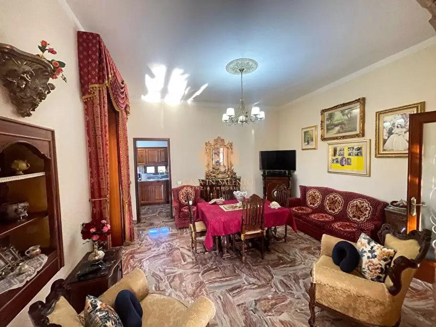 Immagine 10 di Villa in vendita  a Tiggiano