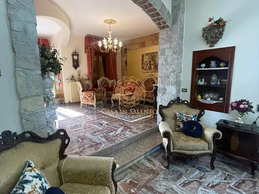 Immagine 11 di Villa in vendita  a Tiggiano