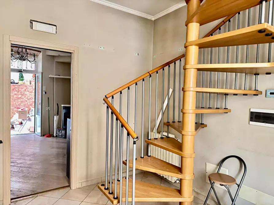 Immagine 11 di Casa bifamiliare in vendita  a Massa