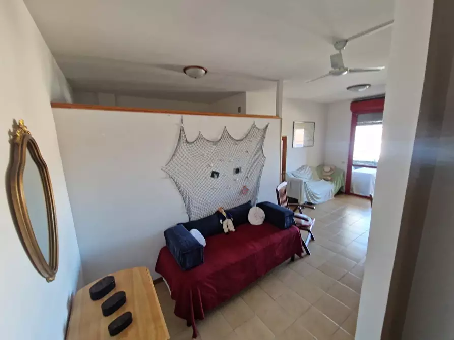 Immagine 9 di Appartamento in vendita  a Rosignano Marittimo