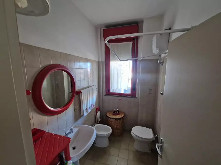 Immagine 17 di Appartamento in vendita  a Rosignano Marittimo