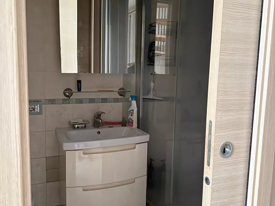 Immagine 10 di Appartamento in vendita  a Massa