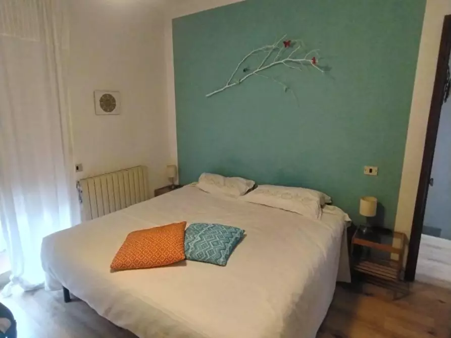 Immagine 8 di Villetta a schiera in vendita  a Massa