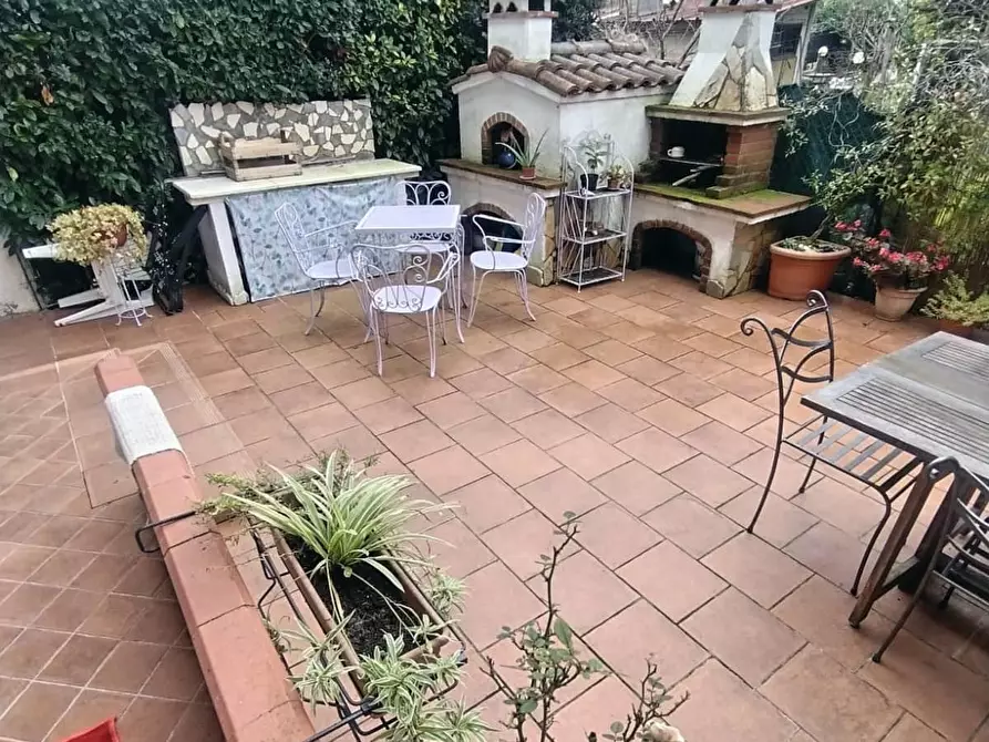 Immagine 20 di Villetta a schiera in vendita  a Massa