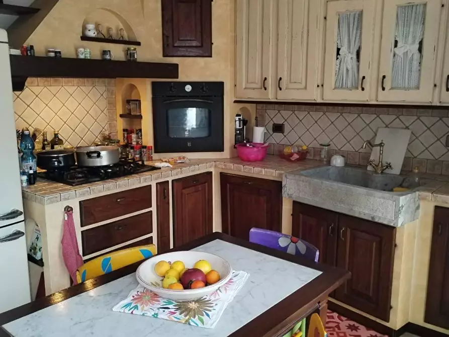 Immagine 4 di Villetta a schiera in vendita  a Massa