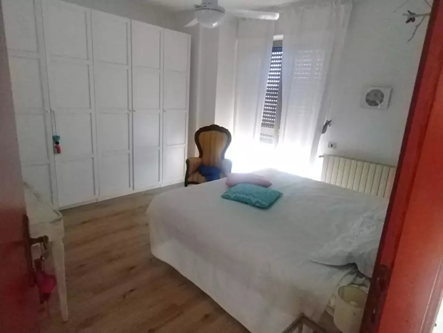 Immagine 7 di Villetta a schiera in vendita  a Massa