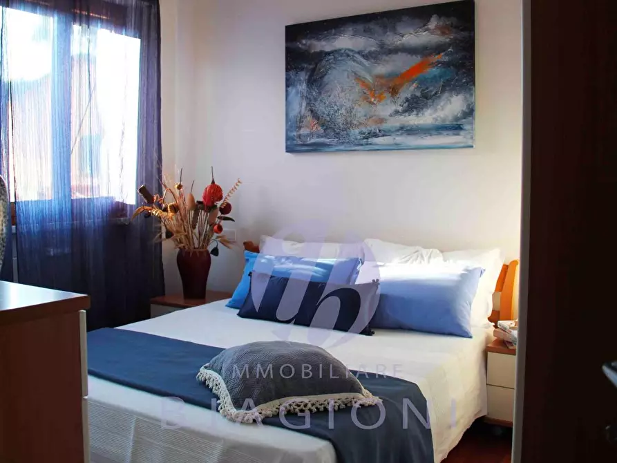 Immagine 5 di Casa indipendente in vendita  a Pietrasanta