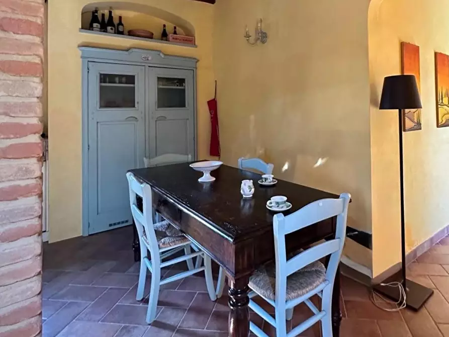 Immagine 29 di Casa colonica in vendita  a Pietrasanta