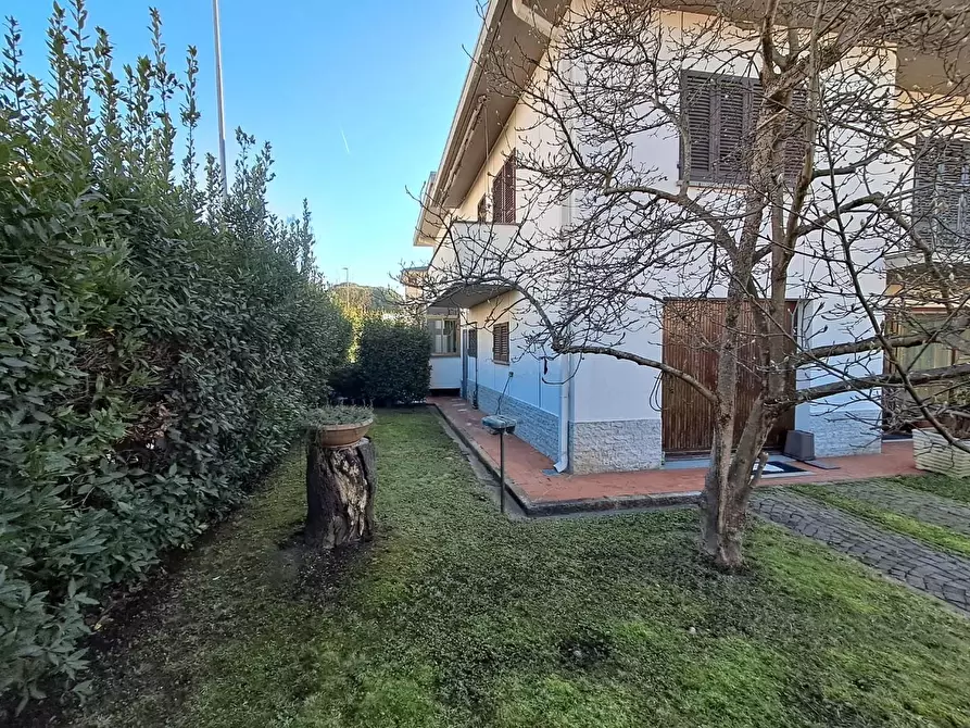 Immagine 54 di Villa in vendita  a San Giuliano Terme